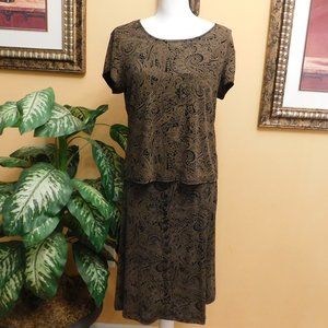 Briggs New York Skirt Set